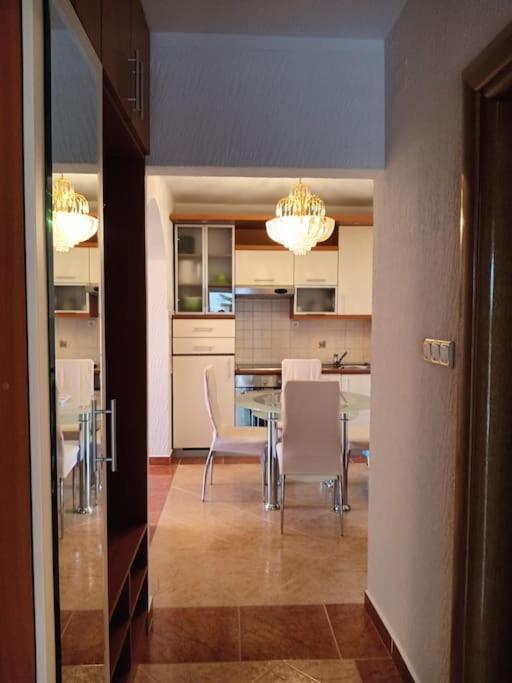 Ferienwohnung Nena In Crikvenica Luaran gambar